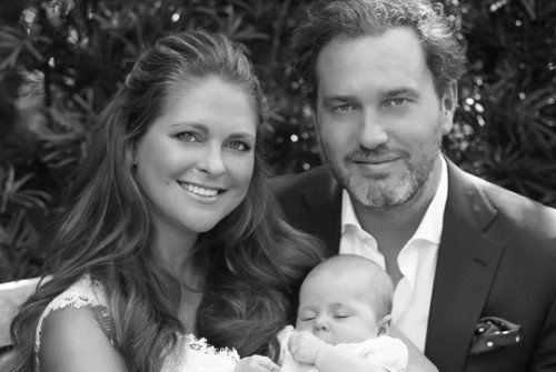 Prinzessin Madeleine und ihr Ehemann Chris O´Neill lassen ihre kleine Tochter am Sonntag in Stockholm taufen. Foto: Facebook
