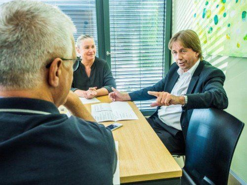 „Profi-Fußballer zu sein und im Happel-Stadion einzulaufen, war immer mein Bubentraum“: Gemeindchef Maierhofer im VN-Gespräch.
