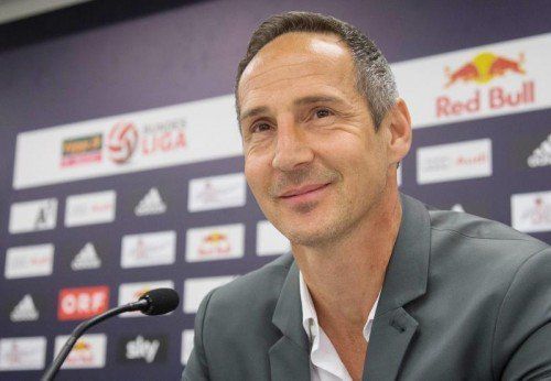 Seinen ersten Auftritt im Ländle als Red-Bull-Salzburg-Trainer hat Adi Hütter (Bild) in Lustenau, anlässlich der 100-Jahr-Feier. Foto: gepa