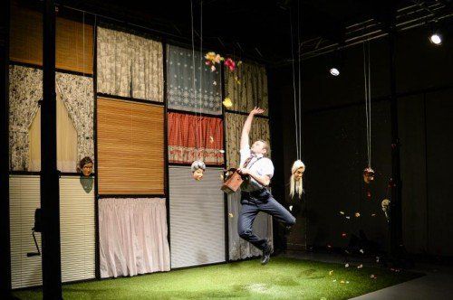 Starker Festivalauftakt mit Matthias Weiland in „Der Lügensammler“, einem Stück des Theaters Agora aus Belgien. Foto: VN/Lerch