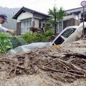 „Neoguri“ fordert sieben Todesopfer