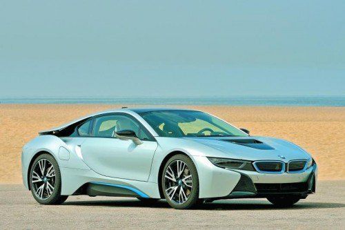 BMW i8: emissionsfrei, leicht, intelligent – und aufregend sportlich. Fotos: werk