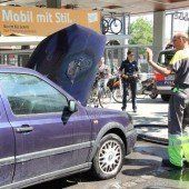 Automotor geht in Flammen auf