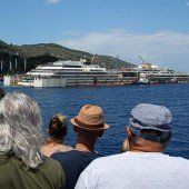 Abtransport der „Costa Concordia“ beginnt