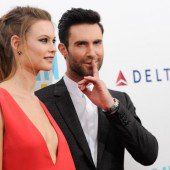 Adam Levine ist unter der Haube