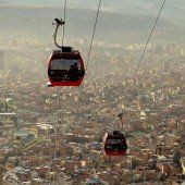 Verkehrsmittel Seilbahn: La Paz baut weiter aus