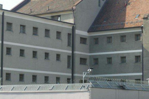 Der mutmaßliche Täter befindet sich derzeit in der Justizanstalt Feldkirch.