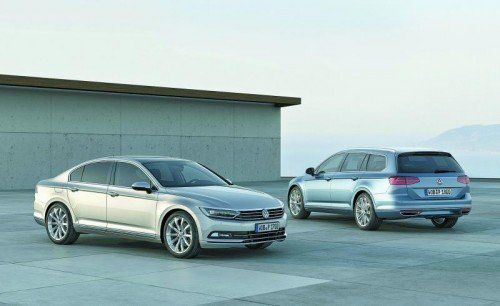 Im vierten Quartal kommt der neue Passat auf die heimischen Straßen. Zu haben ist das aufgewertete Mittelklasse-Modell sowohl als Limousine als auch als Kombi (Variant). Foto: werk