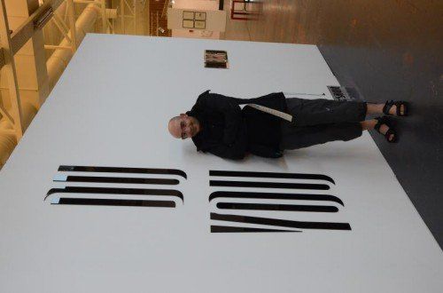 Künstler Stoph Sauter (am Stand der Galerie Lisi Hämmerle), „Du You“, Preis: 3500 Euro.  