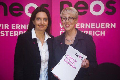 Martina Pointner und Sabine Scheffknecht.  Foto: vn/Paulitsch