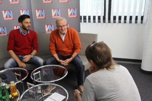 Pascal Pletsch (l.) – „Sportlich treten wir auf der Stelle“ – übergibt seine Obmann-Agenden an Werner Reichart. Foto: Schwendinger