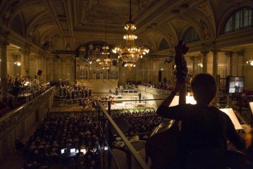 „Prometeo“ von Luigi Nono kam in der Tonhalle in Zürich in einem eindrücklichen Format zur Aufführung.  Foto: Ketterer/Festspiele