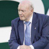 Legende Alfredo di Stefano liegt im Koma