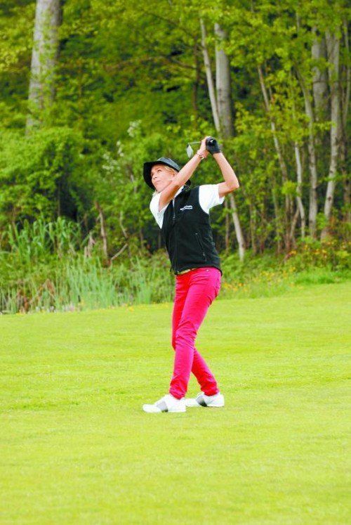 Sandy Schwab setzte sich auf der ersten Runde der Golftrophy in Lindau sehr gut in Szene. Foto: scherer
