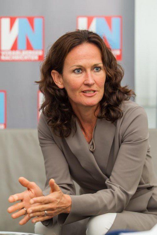 VN-Gast Glawischnig über die Landtagswahlen. FOTO: VN/PS