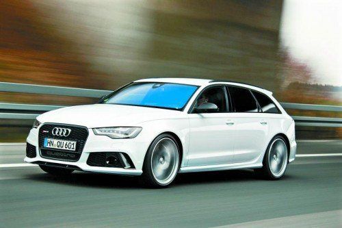 Audi A6 Avant: Man kann mit ihm laden und Treibstoff sparen, man kann
mit ihm aber auch auf Rennstrecken reüssieren. Da heißt er dann RS6.
