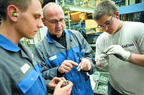Bei Collini wird ein freundlicher und wertschätzender Umgang gepflegt. Jeder Mitarbeiter trägt Verantwortung für sich, für seine Arbeitskollegen und die Umwelt.