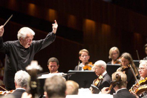 Claus Peter Flor mit den Wiener Symphonikern. Foto: BF/Mathis