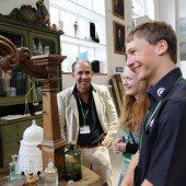 HTL-Schüler bei Merck zu Gast