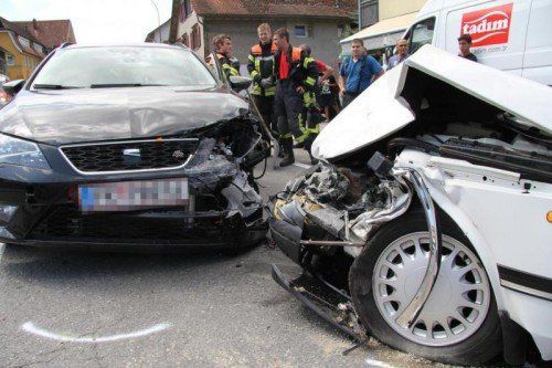Die Unfallbeteiligten mussten zur Untersuchung ins LKH Feldkirch eingeliefert werden.  Foto: vol.at/Rauch