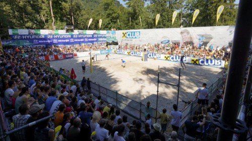 Die Wolffurttrophy in der Beacharena an der Ach ist ein echter Zuschauermagnet. Foto: vn/stiplovsek