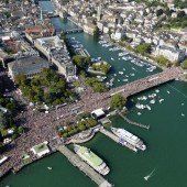 Fast eine Million bei Street-Parade in Zürich