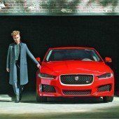 Prominente werben für Jaguar Sport-Limousine