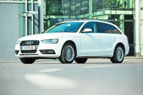 Fesch und in puncto Sicherheit eine Bank: der Audi A4 Avant mit dem Sicherheitsplus „quattro“. Fotos: vn/Steurer