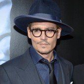 Depp spielt Gitarre auf Album mit Dylan-Songs
