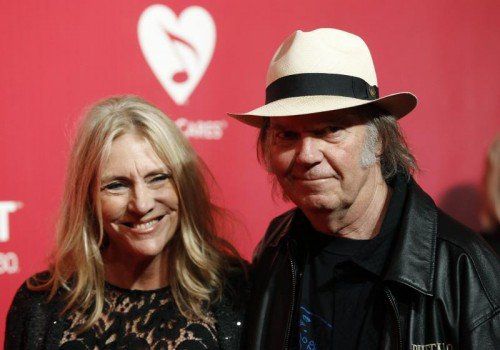 Neil und Pegi Young galten als Traumpaar der Musikszene.  Rts