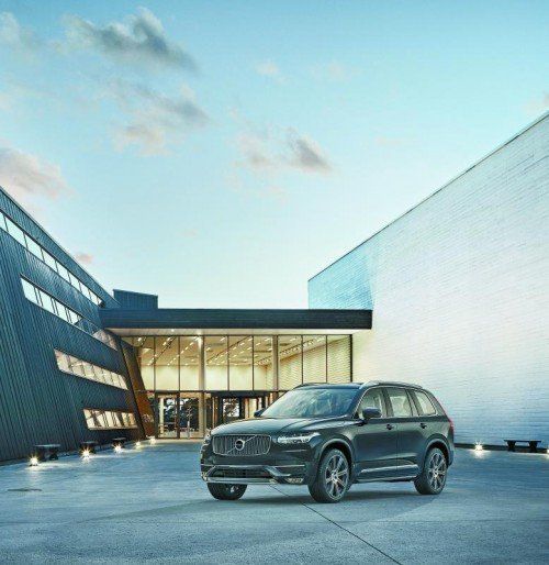 Neuer Volvo XC90: Als „First-Edition“ (auf 1927 Stück limitiert) vollausgestattet um 99.650 Euro ab 3. September bestellbar.