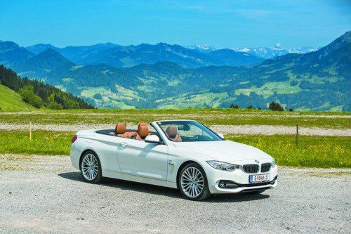 Raus an die Luft und grüß mir huldvoll die Sonne: Das langgestreckte 4er Coupé-Cabrio strahlt Eleganz und Kraft aus. Fotos: vn/steurer
