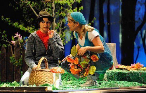 Stelzen laufen, auf Bäume klettern, Theater spielen – mehr Kreativität wünscht sich Ulrike Leithner ab Herbst im Unterricht. foto: vn