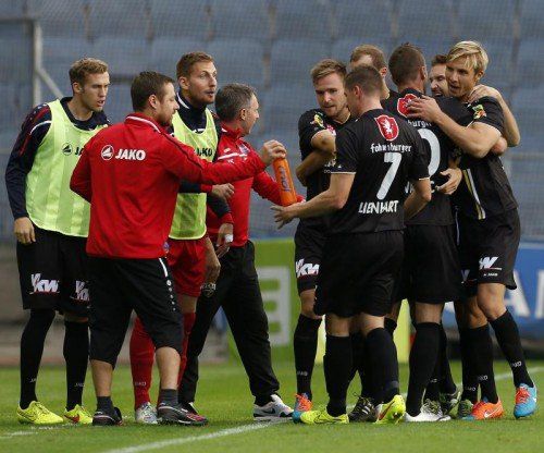 Altachs Kicker sind seit vier Liga-Spielen ohne Niederlage. apa