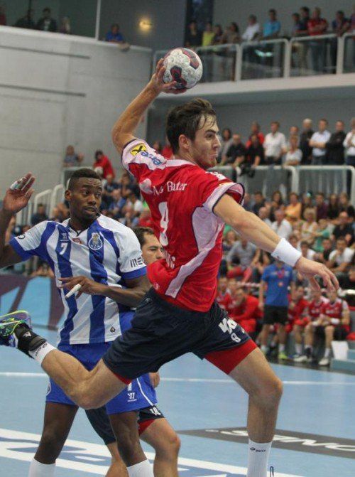 Boris Zivkovic lieferte gegen Porto eine solide Leistung ab und war mit acht Toren Topskorer. Foto: Hartinger