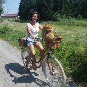 Mit flotter Sturmfrisur auf Erkundungstour