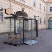 Bushaus aus Krumbach nun in Wien