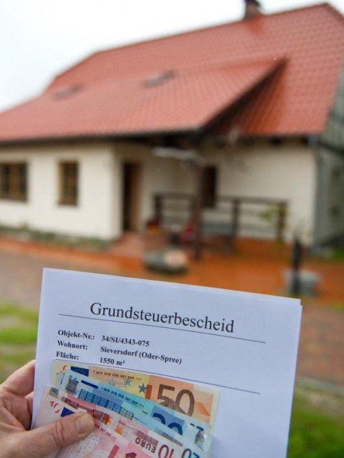 Gemeinden wollen Grundsteuer behalten.  FOTO: DPA