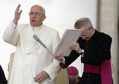 Papst Franziskus hat im März eine Kinderschutzkommission zum Kampf gegen sexuellen Missbrauch im kirchlichen Raum eingesetzt.