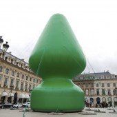 McCarthy erzürnt mit „Tree“