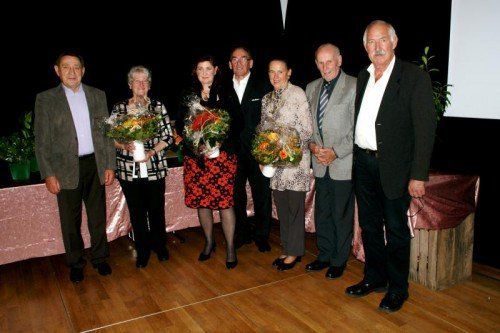 Ausgezeichnete Blumenfreunde unter sich.  Foto: thp  