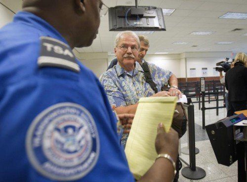 Bild einer Kontrolle am Flughafen in Atlanta.  Foto: AP