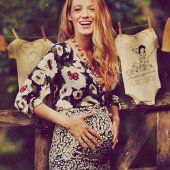 Blake Lively zeigt erstmals Babybauch