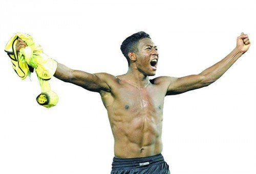David Alaba schreit sich den Sieg von der Seele.