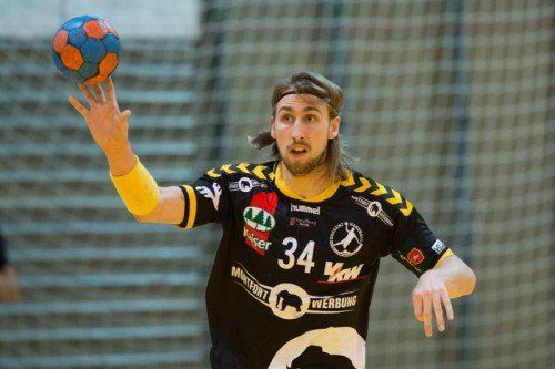 Durch den kompakten Auftritt der Bregenzer Handballer bei Union Leoben bekamen Spieler wie Tobias Warvne (Bild) einige Pausen. Foto: gepa