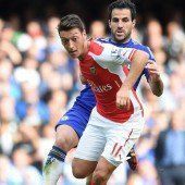 Verletzter Özil wird von Arsenal untersucht