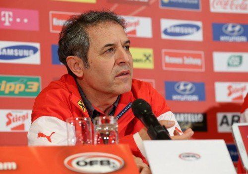 ÖFB-Teamchef Marcel Koller versucht Erwartungen zu dämpfen. gepa