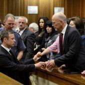 Oscar Pistorius zu fünf Jahren Haft verurteilt