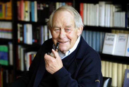 Siegfried Lenz, einer der großen Vertreter der deutschen Nachkriegsliteratur, starb im Alter von 88 Jahren. Foto: EPA