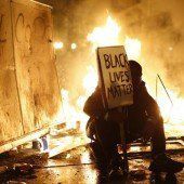 Keine Anklage im Fall Brown: Ferguson brennt